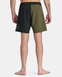 2 Fight Scrapper Elastic Walkshorts 15" Brown AVYWS00174 RVCA