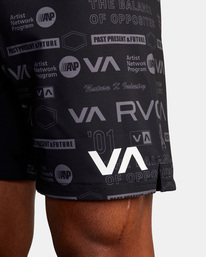 3 Fight Scrapper Elastic Waist Walkshorts 15" Black AVYWS00174 RVCA