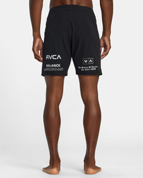 VA Sport Fight Scrapper 17" - Performance Shorts for Men  AVYWS00174