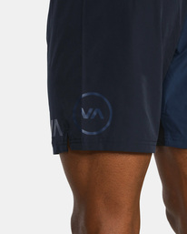 7 Fight Scrapper Elastic Walkshorts 15" Blue AVYWS00174 RVCA