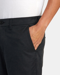 7 Back In Hybrid Walkshorts 19" Black AVYWS00209 RVCA