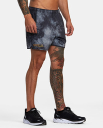 6 Yogger Elastic Waist Running Shorts 15" Black AVYWS00227 RVCA