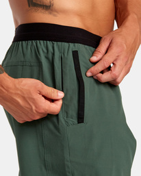 7 Yogger Plus 18" Training Shorts Green AVYWS00234 RVCA