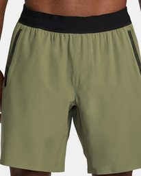 8 Yogger Plus 18" Training Shorts Beige AVYWS00234 RVCA