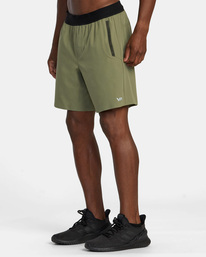 3 Yogger Plus 18" Training Shorts Beige AVYWS00234 RVCA
