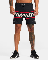 1 Hawaii Fight Scrapper 17" Technical Shorts Black AVYWS00254 RVCA