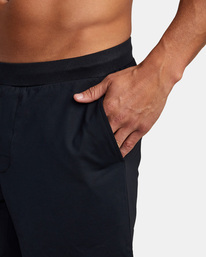 7 VA Sport Trainer Elastic Waist Shorts Black AVYWS00260 RVCA