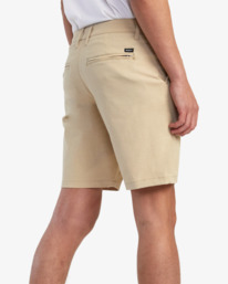 3 Back In Hybrid 19" Shorts Beige AVYWS00286 RVCA