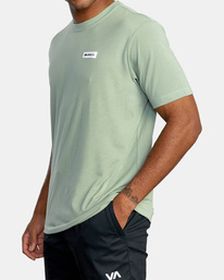 8 Icon Tee Green AVYZT01365 RVCA