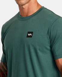 7 RVCA 2X Tee Green AVYZT01368 RVCA