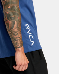 7 RVCA 2X Tee Purple AVYZT01368 RVCA