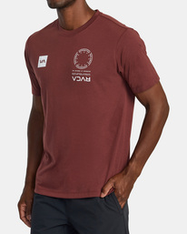 2 VA Mark Tee Red AVYZT01369 RVCA