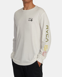 3 ANP Long Sleeve Tee White AVYZT01438 RVCA