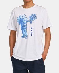 3 Flower Friend T-Shirt White AVYZT01470 RVCA
