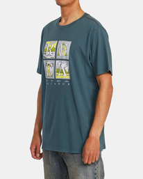 3 Natural T-Shirt Blue AVYZT01475 RVCA