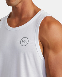 7 VA Levels Tank White AVYZT01542 RVCA