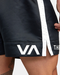 12 RVCA Muay Thai - Shorts für Männer  C4WKMERVP2 RVCA
