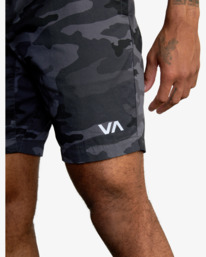 7 SPECTRUM SHORT Vert D4WKMARVS2 RVCA