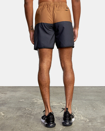 1 Short pour Hommes Bleu D4WKMFRVS2 RVCA