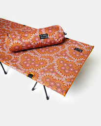 1 Kelsey Brookes Muscimol Helinox - Packable Cot  D5ESRGRVMU RVCA