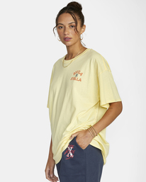 9 Stella Maxwell Cherub Boy - T-Shirt for Women Yellow F3SSRFRVF2 RVCA