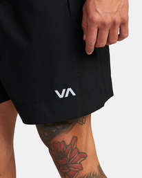 6 Yogger Boxer 17" 2022 - Boxing Shorts for Men Black F4WKMERVF2 RVCA