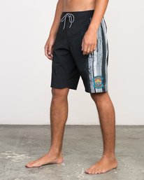 2 CHRISTIAN TRUNK  H1BSJBRVP8 RVCA
