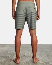 2 Curren Boardshorts 18" Green M1031RCT RVCA