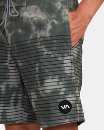 3 Curren Boardshorts 18" Green M1031RCT RVCA