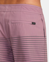 8 Curren Boardshorts 18" Purple M1031RCT RVCA