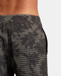 8 Curren Boardshorts 18" Green M1031RCT RVCA