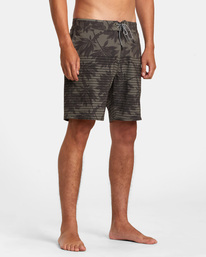 6 Curren Boardshorts 18" Green M1031RCT RVCA