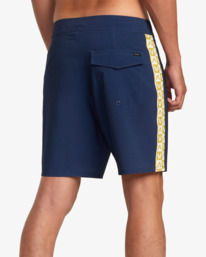 5 Apex Boardshorts 18" Blue M1042RLT RVCA
