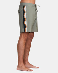 6 Apex Boardshorts 18" Beige M1042RLT RVCA