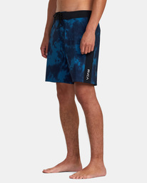 4 Apex Boardshorts 18" Blue M1042RLT RVCA