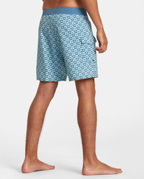 5 Restless Boardshorts 17" Blue M10625RT RVCA