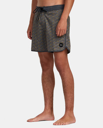4 Freeport Boardshorts 16" Black M1072RFT RVCA