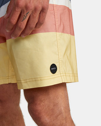 3 Westport Boardshorts 17" Multicolor M1121RWT RVCA