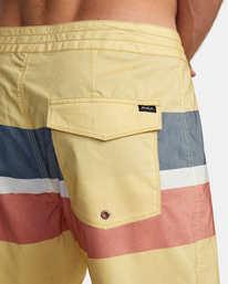 7 Westport Boardshorts 17" Multicolor M1121RWT RVCA
