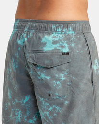 8 Manic Elastic Waist Boardshorts 17" Green M1191RME RVCA