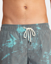 9 Manic Elastic Waist Boardshorts 17" Green M1191RME RVCA