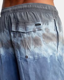 8 Manic Elastic Waist Boardshorts 17" Black M1191RME RVCA