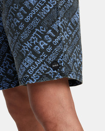 2 Escape Print Elastic Waist Walkshorts 17” Purple M2011REP RVCA