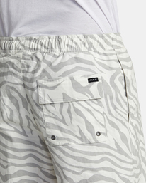7 Escape Print Elastic Waist Walkshorts 17” White M2011REP RVCA