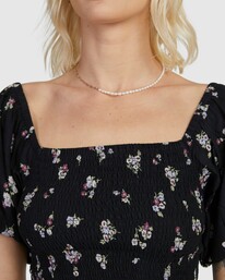4 SPRINKLE SMOCKED TOP Black UVJWT00132 RVCA