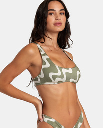 1 Waves Scooped Bralette Bikini Top Green UVJX300114 RVCA