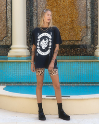 0 Cosmic Tee Black UVJZT00127 RVCA