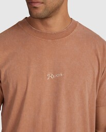 3 Alley Script T-Shirt Brown UVYZT00585 RVCA