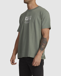 1 Desert Flower T-Shirt Green UVYZT00629 RVCA