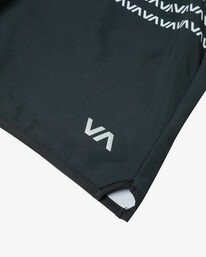 10 YOGGER STRETCH ELASTIC SHORTS 17" Black V201TRYS RVCA